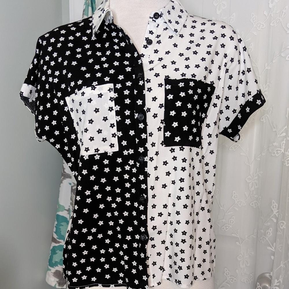 Unique Star Color block button down Top